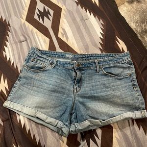 Women’s Denim Shorts
